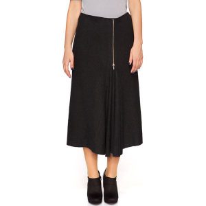 Spódnica w kolorze czarnym. Spódnice marki Far Far Fashion. W wyprzedaży za 59,95 zł.