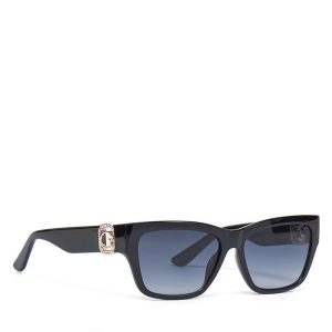 Okulary przeciwsłoneczne Guess. Czarne okulary przeciwsłoneczne Guess. Za 379,99 zł.