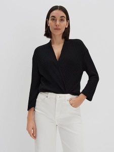 Someday Kardigan w kolorze czarnym rozmiar: 40. Czarne kardigany someday. Za 156,95 zł.