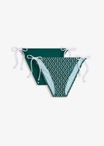 Figi bikini (2 pary). Czerwone bikini bonprix, bez wzorów. Za 25,98 zł.