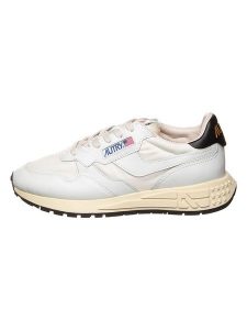 AUTRY Skórzane sneakersy "Reelwind Low" w kolorze biało-czarnym rozmiar: 35. Białe trampki AUTRY, bez wzorów, z materiału, bez zapięcia. Za 338,21 zł.
